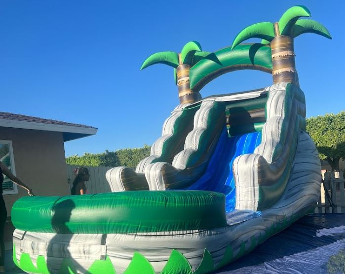 909 Jumper Ensures Safe Water Slide Rentals for Your Rancho Cucamonga Events